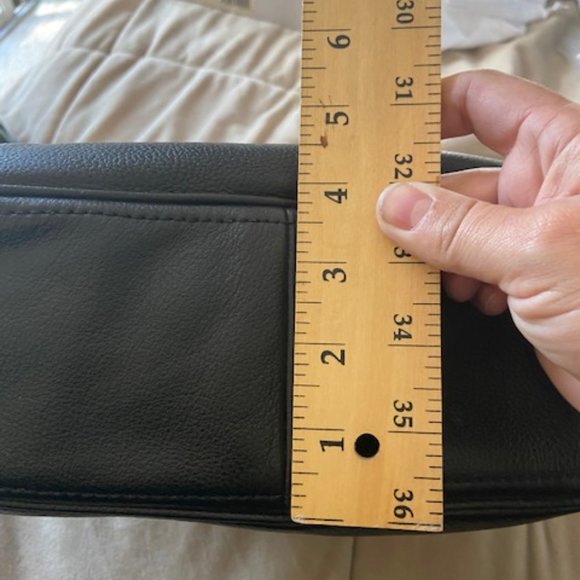 Michael Kors Leather handbag - Picture 11 of 16